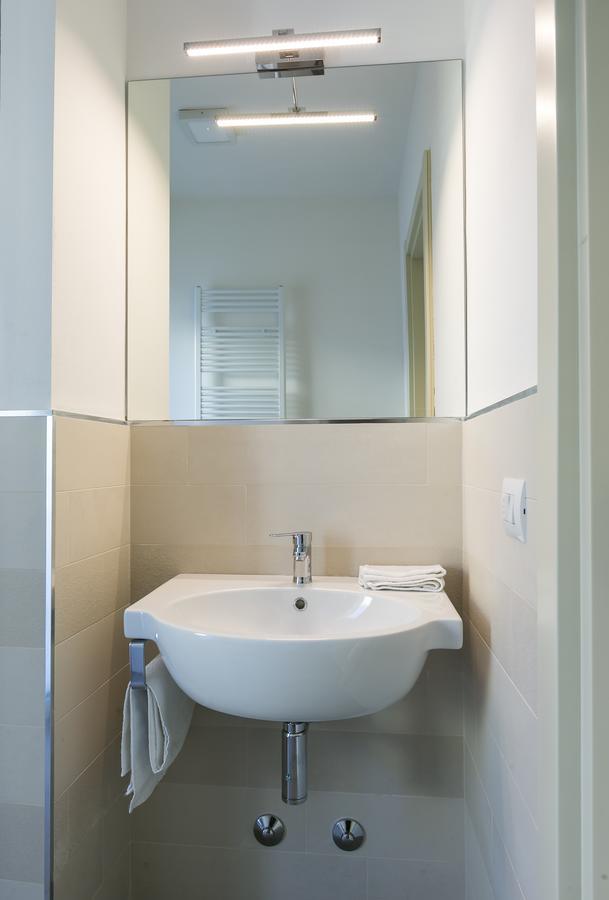 Residenza Riva Azzurra Aparthotel Римини Екстериор снимка