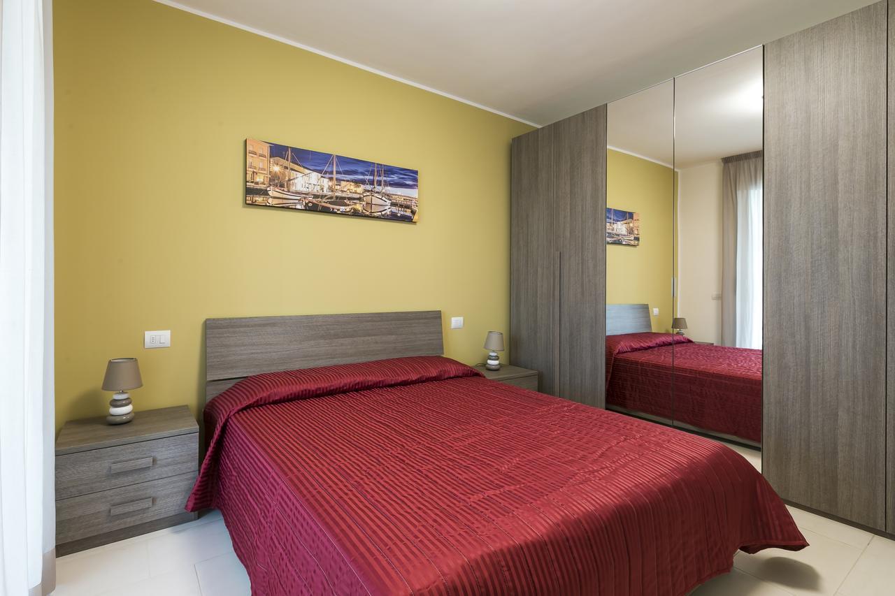Residenza Riva Azzurra Aparthotel Римини Екстериор снимка